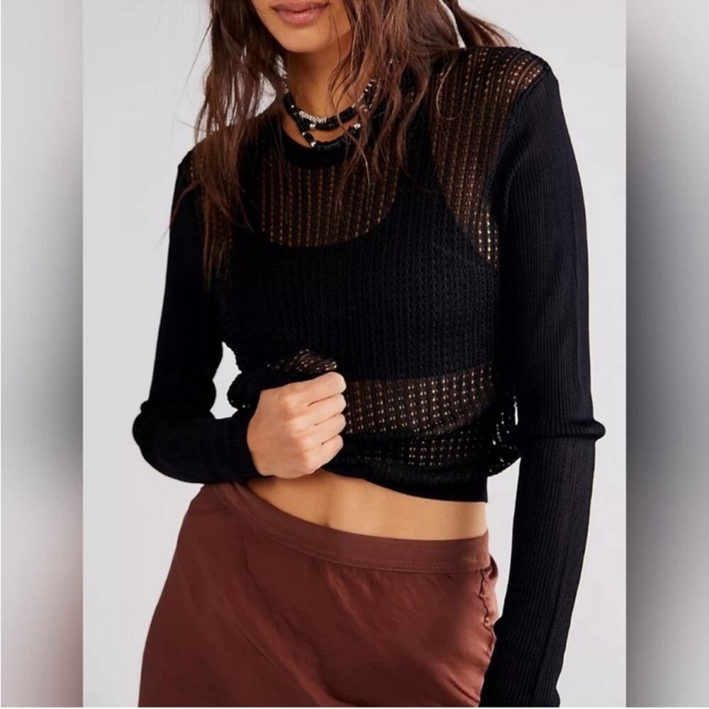 Free people h2o pullover sweater size M